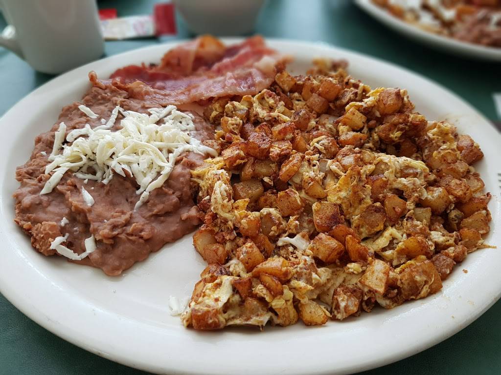 Rubios Cafeteria | restaurant | Blvd. Clark Flores 770, Azteca, 22820 Ensenada, B.C., Mexico | 016461780939 OR +52 646 178 0939