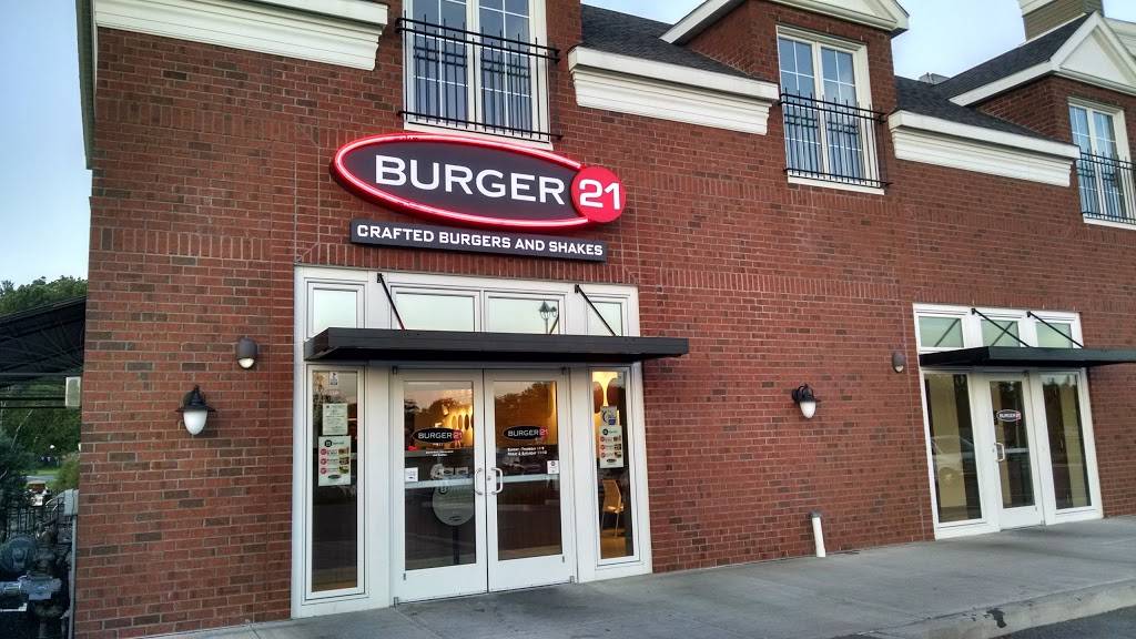Burger 21 | restaurant | 622 Loudon Rd, Latham, NY 12110, USA | 5182186406 OR +1 518-218-6406