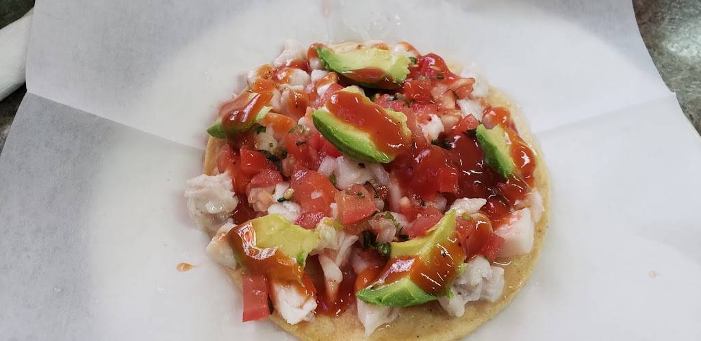 Tampico Seafood #1 | restaurant | 2115 Airline Dr, Houston, TX 77009, USA | 7138628425 OR +1 713-862-8425