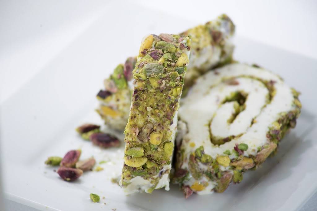 McDash Ice Cream | restaurant | 11405 S Harlem Ave, Worth, IL 60482, USA | 7087373111 OR +1 708-737-3111