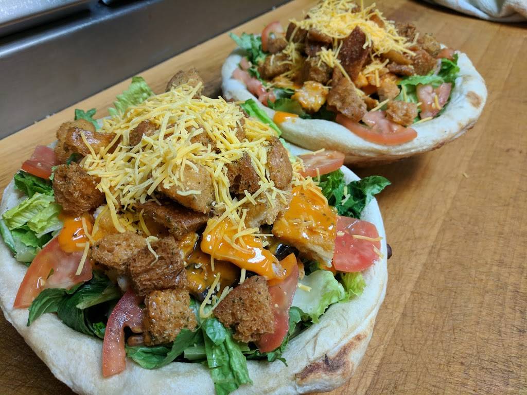 Mr Shoes Pizza | restaurant | 1921 South Ave, Rochester, NY 14620, USA | 5854421000 OR +1 585-442-1000