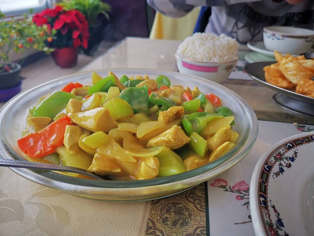 New Garden Restaurant | restaurant | 779 Division St, Kingston, ON K7K 4C2, Canada | 6135425664 OR +1 613-542-5664