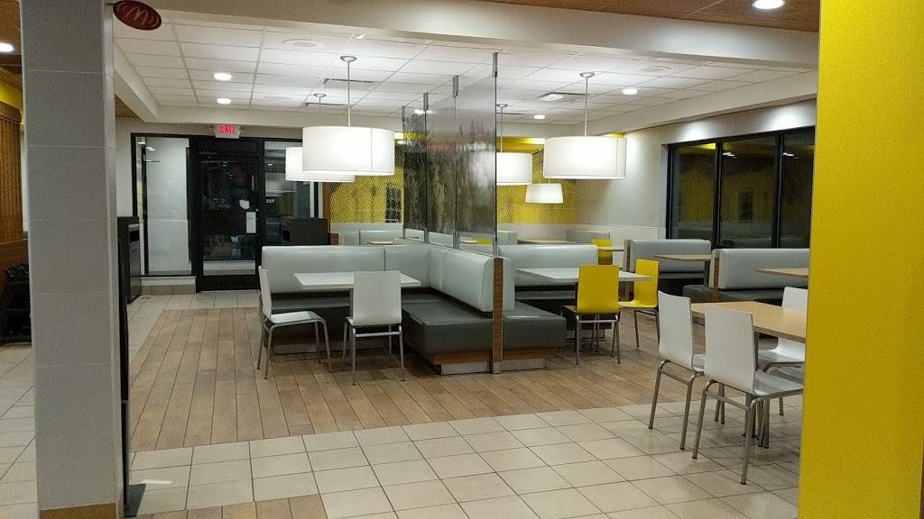 McDonalds | cafe | 18199 Old U.S. 23, Louisa, KY 41230, USA | 6066383336 OR +1 606-638-3336