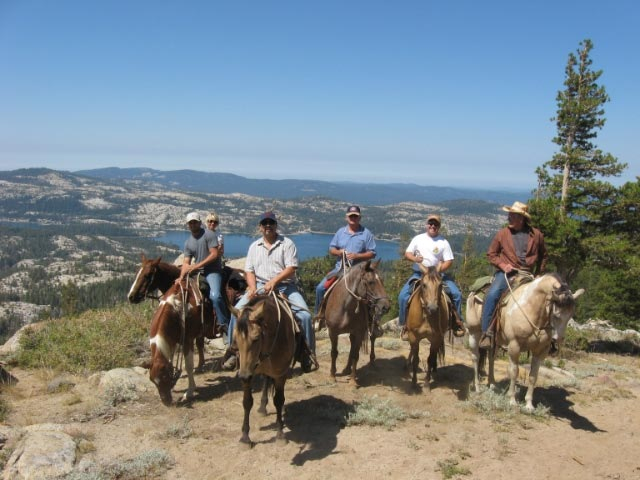 Plasses Resort | restaurant | 30001 Plasse Rd, Pioneer, CA 95666, USA | 2092588814 OR +1 209-258-8814