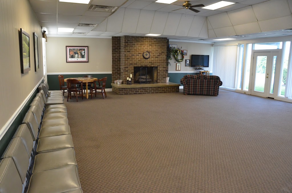 Oak Hills Golf Course | meal takeaway | 1928 Hygeia Rd, Greenbrier, TN 37073, USA | 6156434505 OR +1 615-643-4505