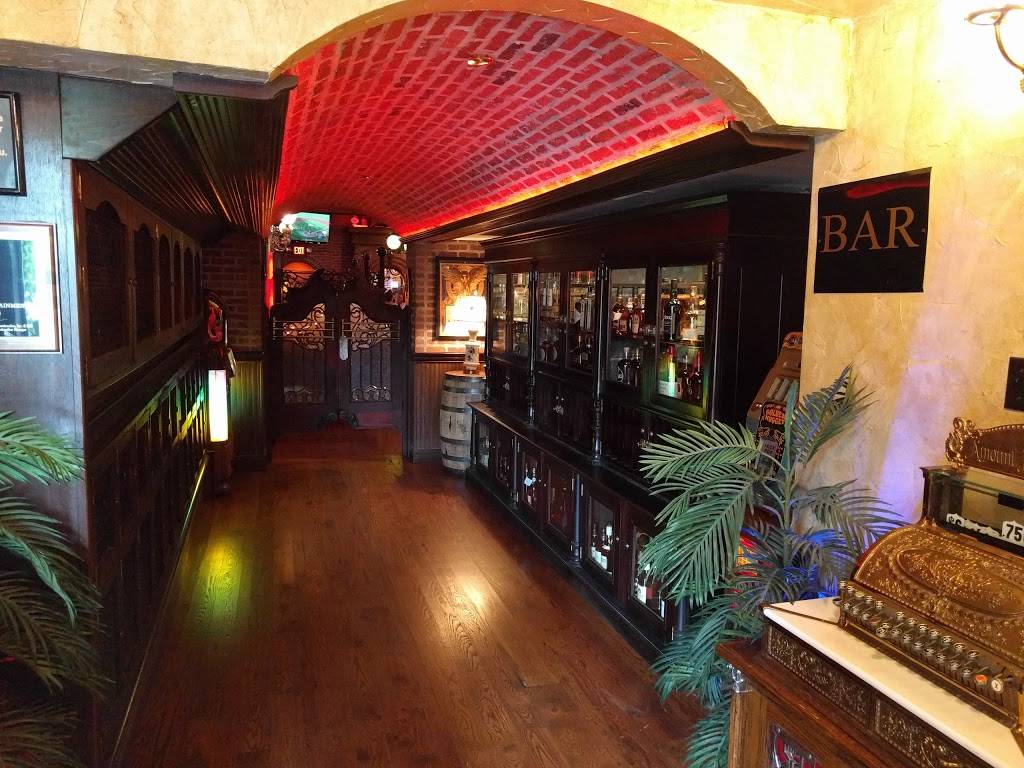 Jeff Rubys Precinct | restaurant | 311 Delta Ave, Cincinnati, OH 45226, USA | 5133215454 OR +1 513-321-5454