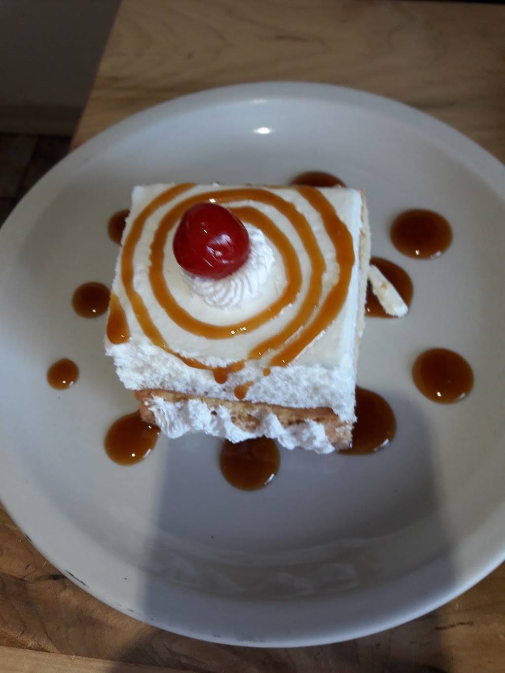 Old San Juan Restaurant | restaurant | 217 Marlton Ave, Camden, NJ 08105, USA | 8569631200 OR +1 856-963-1200