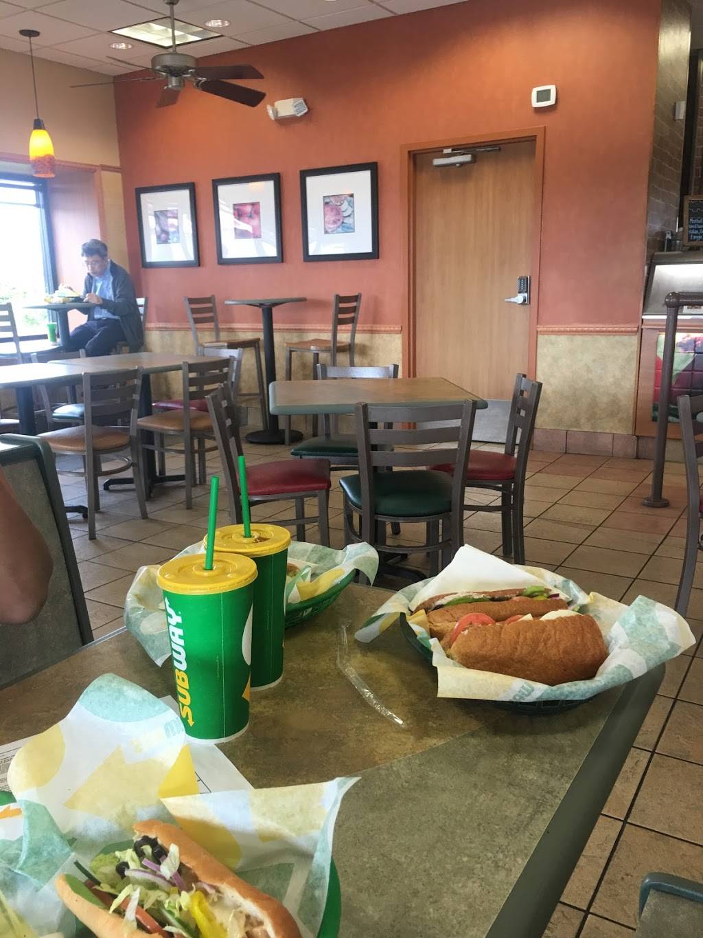 Subway | restaurant | 4440 Curry Ford Rd, Orlando, FL 32812, USA | 4077370242 OR +1 407-737-0242