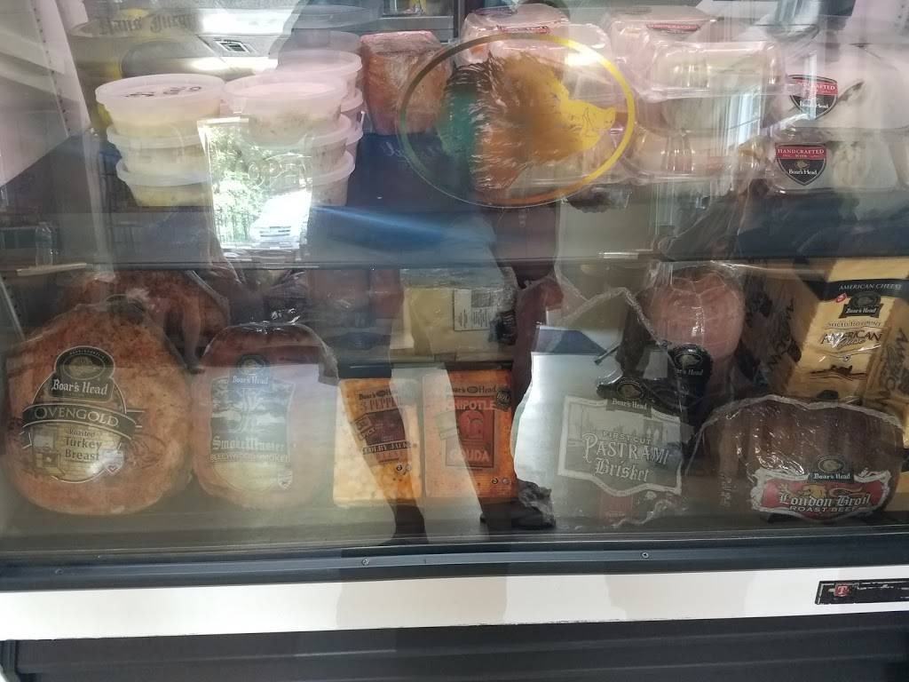 Whites Ferry Store & Grill | restaurant | 24801 Whites Ferry Rd, Dickerson, MD 20842, USA | 3013495200 OR +1 301-349-5200