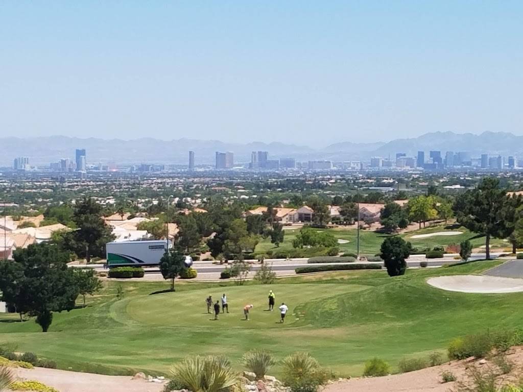 Eagle Crest | restaurant | 10303 Sun City Blvd, Las Vegas, NV 89134, USA | 8008030758 OR +1 800-803-0758