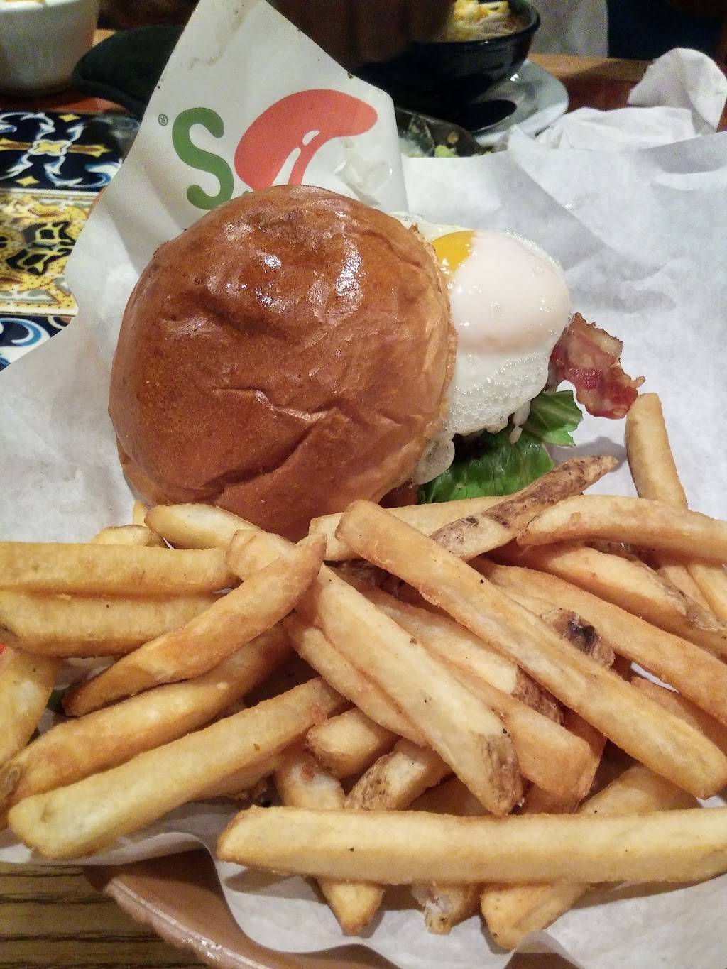 Chilis Grill & Bar | restaurant | 5080 Riverside Dr Suite 1600, Macon, GA 31210, USA | 4787570169 OR +1 478-757-0169