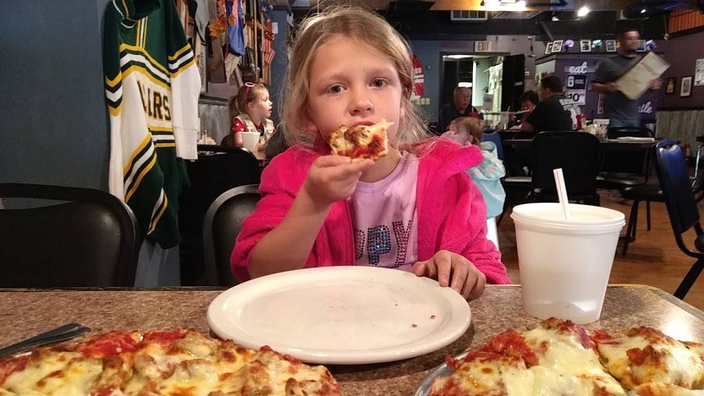 Rachettis Pizza | restaurant | 375 S Broadway St, Coal City, IL 60416, USA | 8156344000 OR +1 815-634-4000