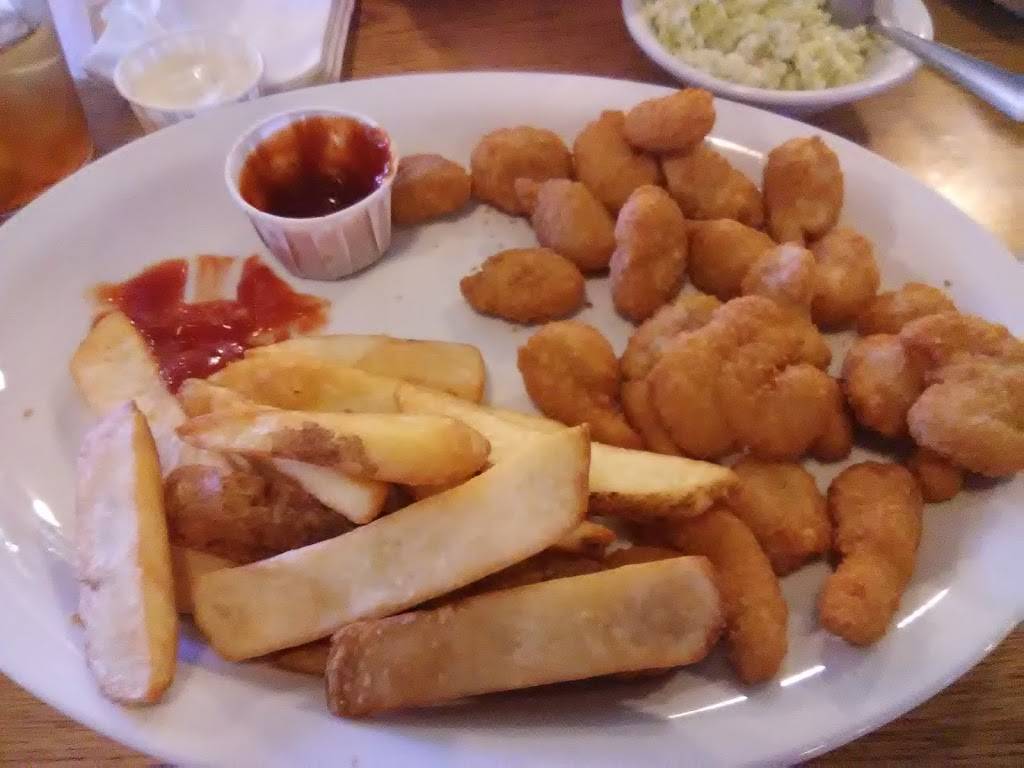 Catfish Galley | restaurant | 2002 N Highland Ave, Jackson, TN 38305, USA | 7316687555 OR +1 731-668-7555