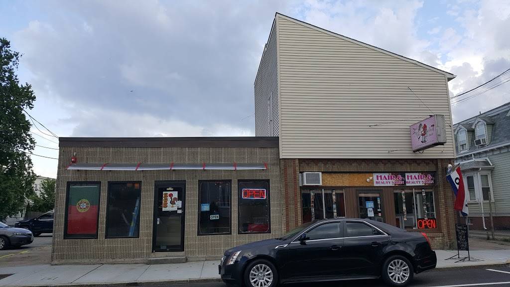 Tugas Restaurant and Catering Inc. | restaurant | 110 Mineral Spring Ave, Pawtucket, RI 02860, USA | 4017234443 OR +1 401-723-4443