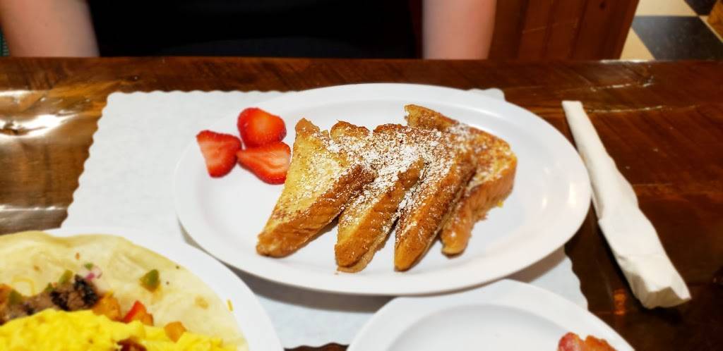 Sunrise Grill | restaurant | 1675 NC-105, Boone, NC 28607, USA | 8282625400 OR +1 828-262-5400