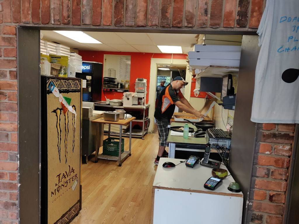 Amicis Pizzeria | restaurant | 11 Main St E, Grimsby, ON L3M 1M7, Canada | 9053092222 OR +1 905-309-2222