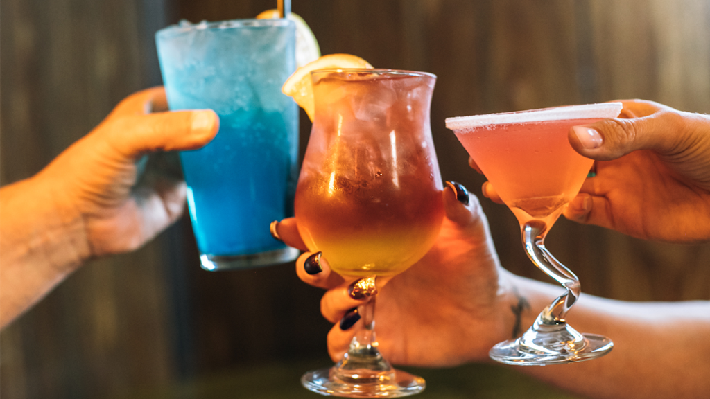 Gold Room Saloon | restaurant | 903 S Mt Shasta Blvd, Mt Shasta, CA 96067, USA | 5309188939 OR +1 530-918-8939