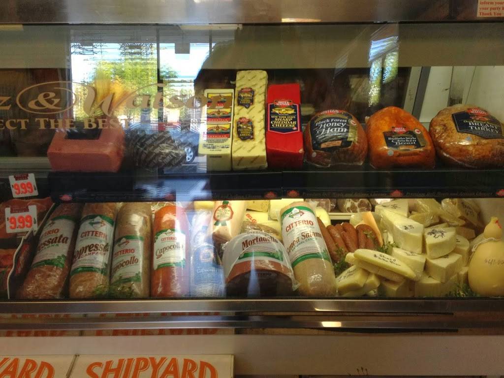 Ferraras Market | meal takeaway | 20 W Central St, Franklin, MA 02038, USA | 5085204621 OR +1 508-520-4621