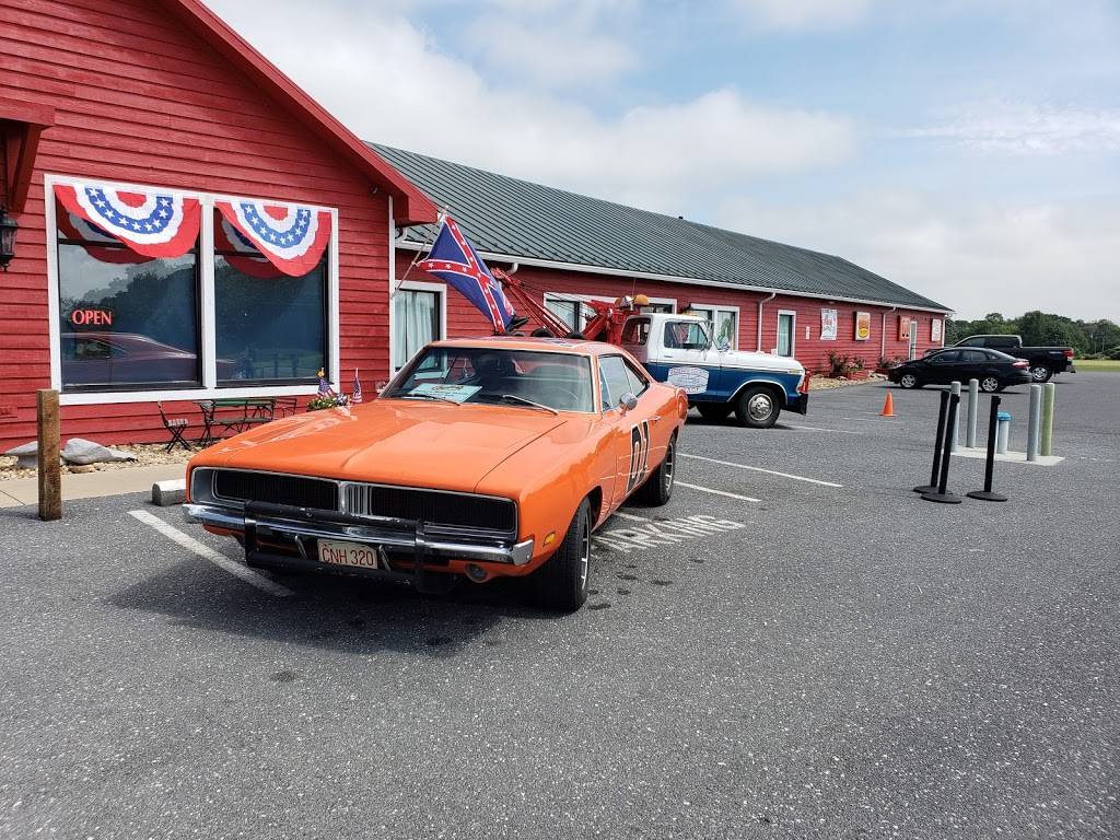 Cooters Luray | restaurant | 4768 US-211, Luray, VA 22835, USA | 5408432515 OR +1 540-843-2515