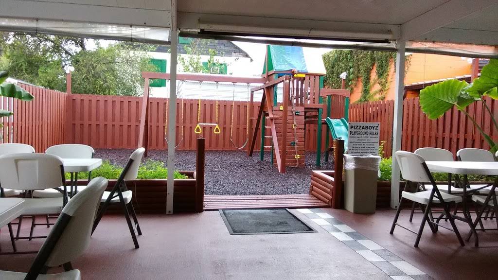 Pizzaboyz | restaurant | 919 St Johns Ave, Palatka, FL 32177, USA | 3863259977 OR +1 386-325-9977
