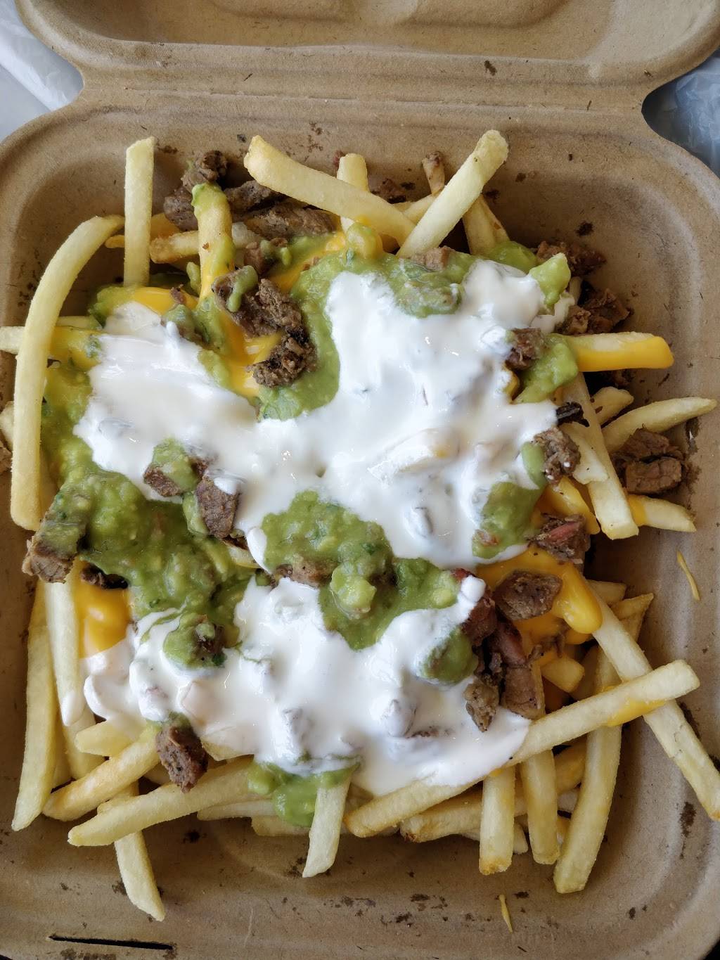 Iguanas Burritozilla | restaurant | 4848 San Felipe Rd, San Jose, CA 95135, USA | 6692663100 OR +1 669-266-3100