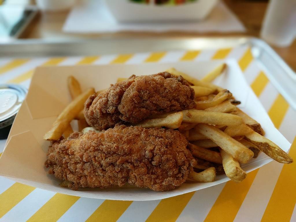 Starbird Chicken | restaurant | 1088 E Brokaw Rd, San Jose, CA 95131, USA | 4084519052 OR +1 408-451-9052