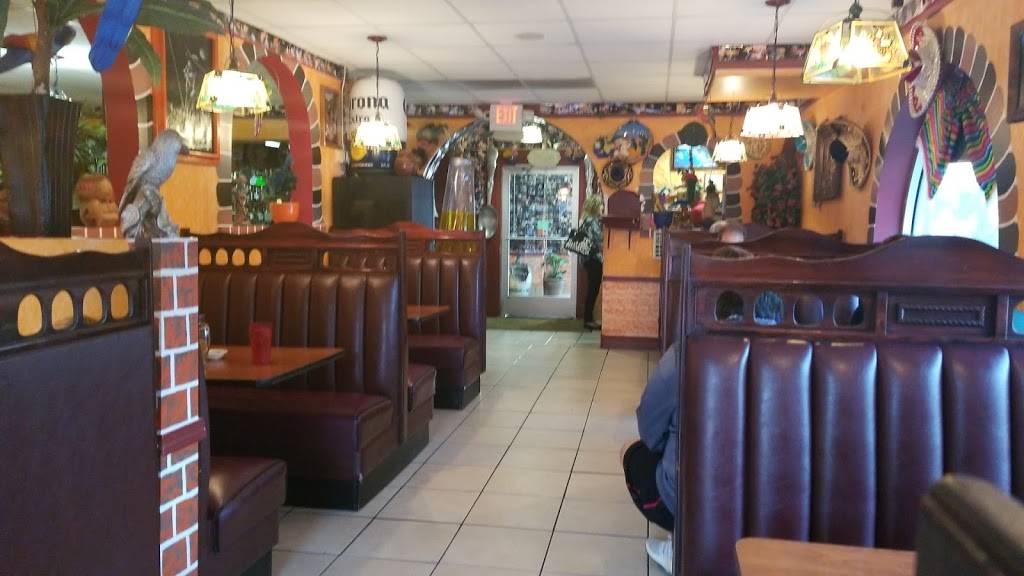 El Patron | restaurant | 2010 E Grand River Ave, Howell, MI 48843, USA | 5175527448 OR +1 517-552-7448