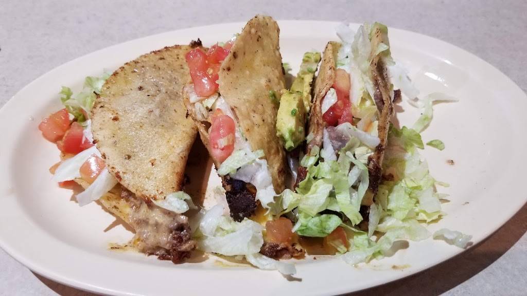 EL TORO | restaurant | 4957 Colorado Blvd, Denver, CO 80216, USA | 3033937809 OR +1 303-393-7809