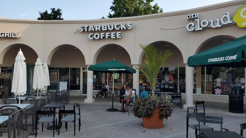 Starbucks | cafe | 1087 Seven Locks Rd, Rockville, MD 20854, USA | 3015455194 OR +1 301-545-5194