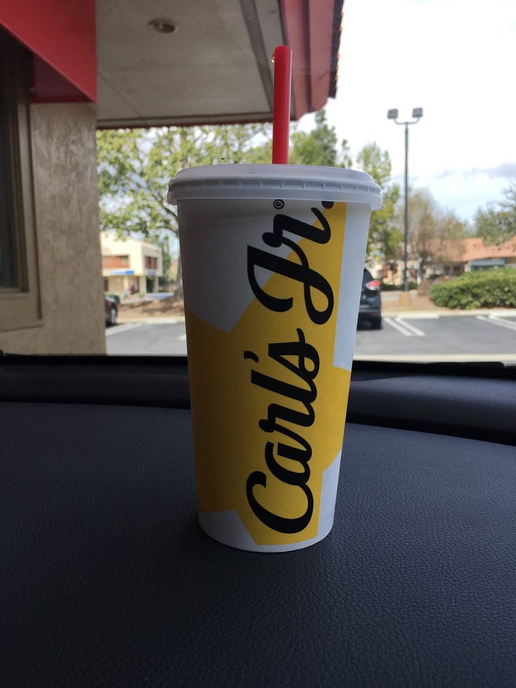 Carls Jr. | restaurant | 5786 E Los Angeles Ave, Simi Valley, CA 93063, USA | 8055811162 OR +1 805-581-1162