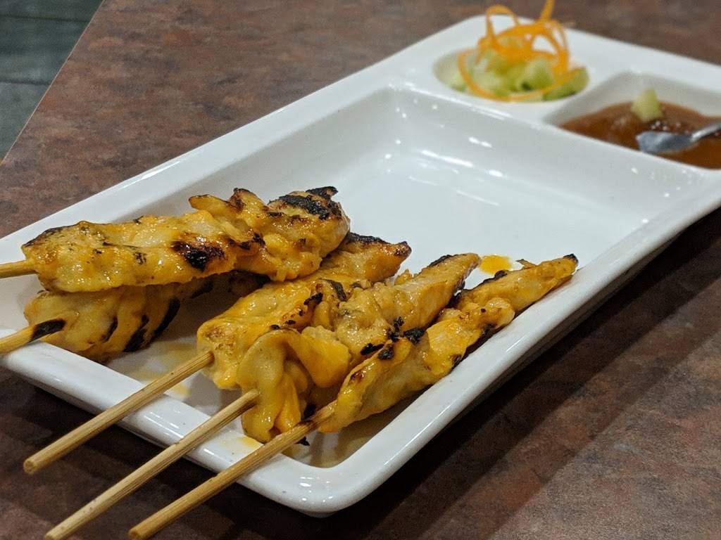 Modern Thai Restaurant | restaurant | 1806, 2557 Via Campo, Montebello, CA 90640, USA | 3237249245 OR +1 323-724-9245