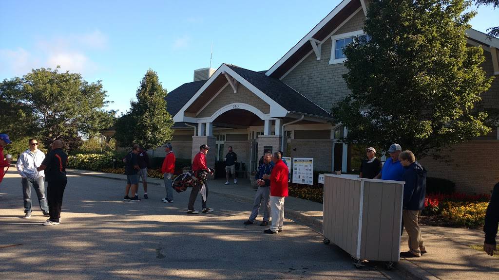 White Deer Run Golf Course | restaurant | 250 W Greggs Pkwy, Vernon Hills, IL 60061, USA | 8476806100 OR +1 847-680-6100