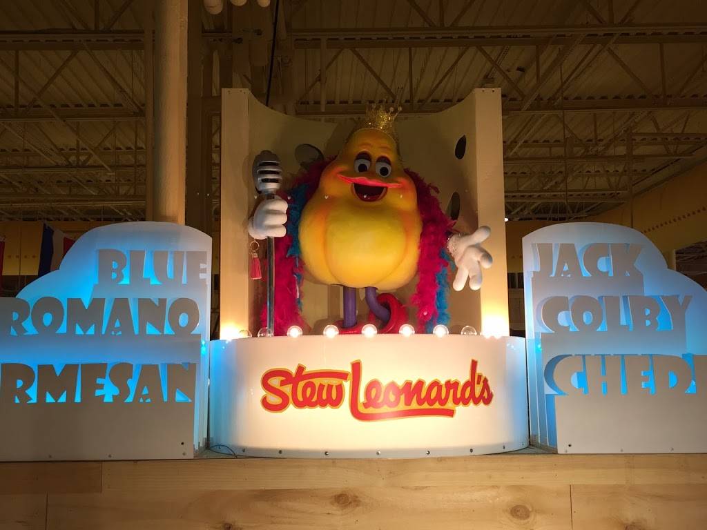 Stew Leonards | bakery | 261 Airport Plaza Blvd, Farmingdale, NY 11735, USA | 5169628210 OR +1 516-962-8210