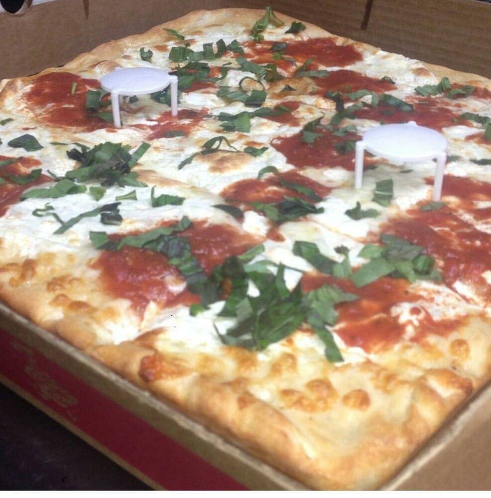 Pie-Zano Pizza | restaurant | 94 Nagle Ave, New York, NY 10040, USA | 2125671500 OR +1 212-567-1500