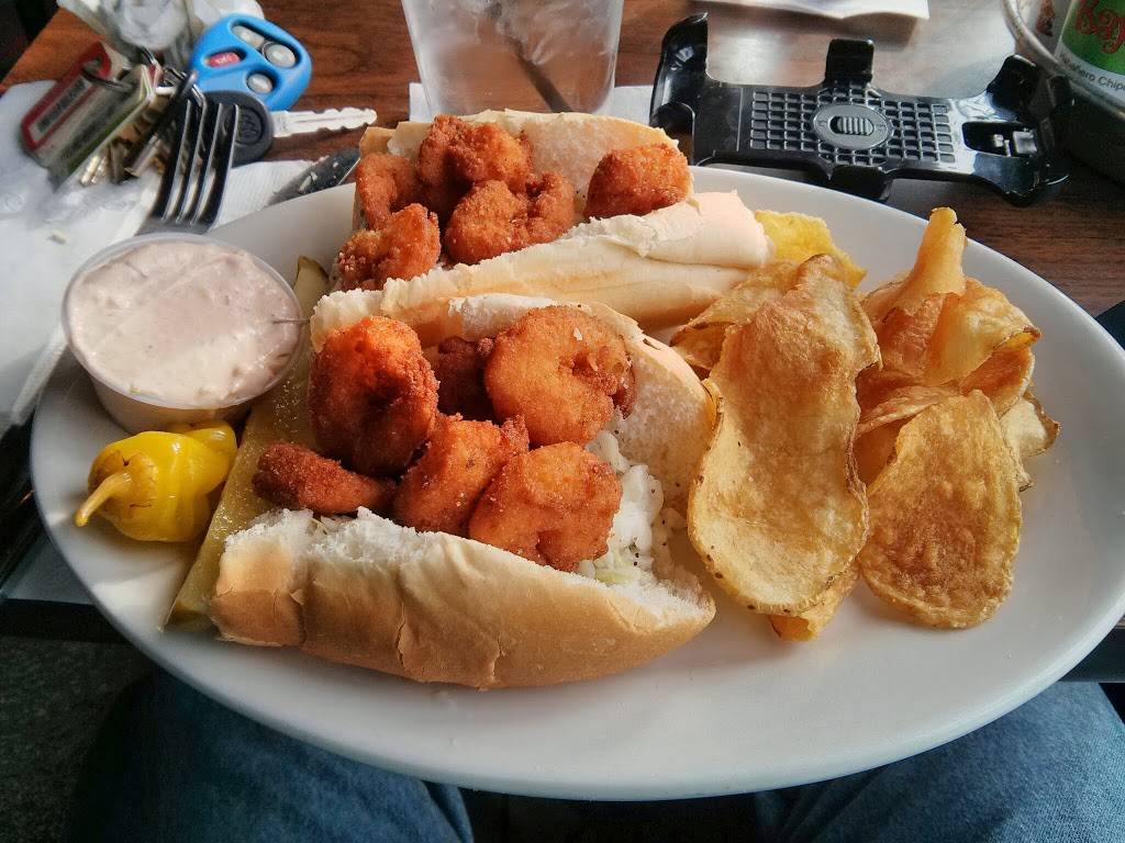 Howes Bayou | restaurant | 22848 Woodward Ave, Ferndale, MI 48220, USA | 2486917145 OR +1 248-691-7145