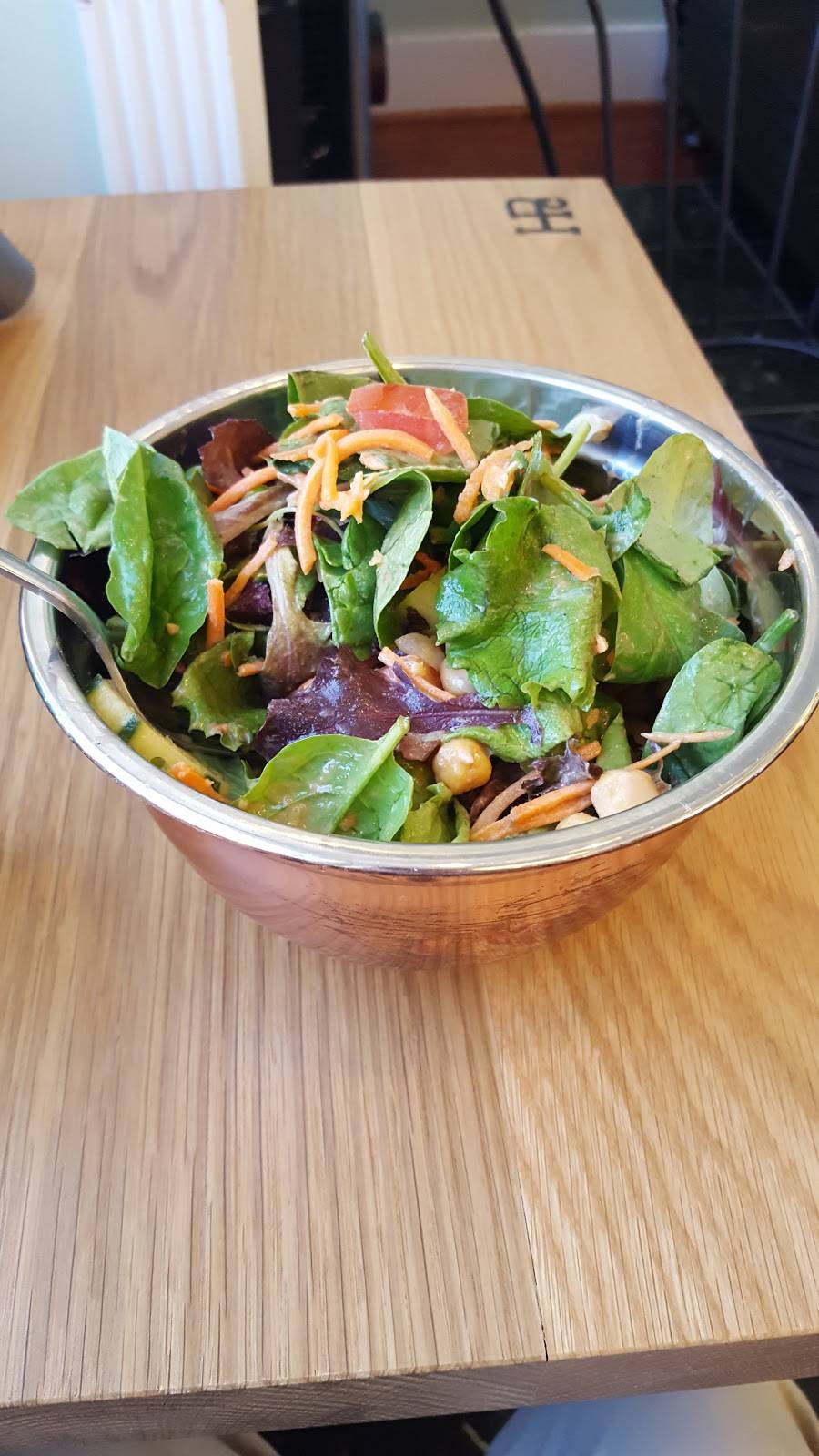 The Salad Maker | restaurant | 300 E Market St, Charlottesville, VA 22902, USA | 4342845523 OR +1 434-284-5523