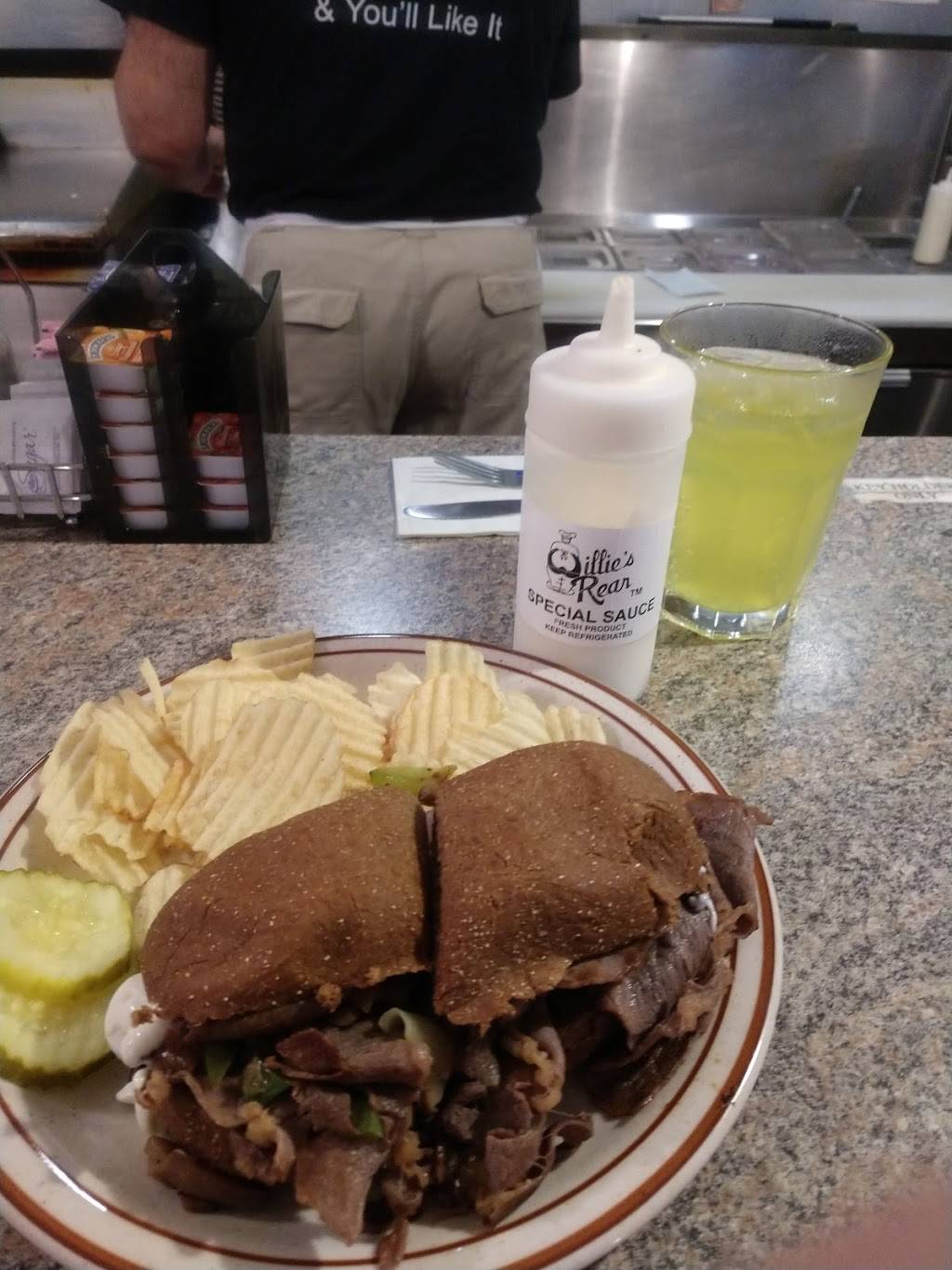 Willies Rear | restaurant | 1315 W South Airport Rd, Traverse City, MI 49686, USA | 2314215506 OR +1 231-421-5506