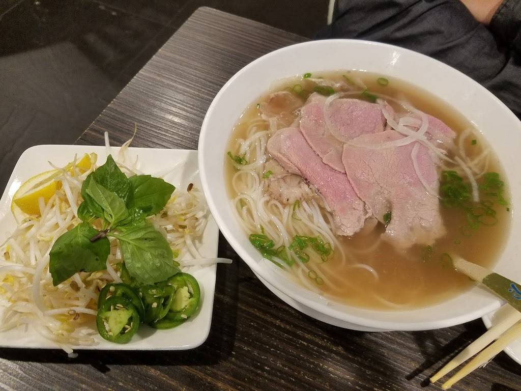 Dumpling Legend | restaurant | 176-61 Union Tpke, Fresh Meadows, NY 11366, USA | 7183800028 OR +1 718-380-0028