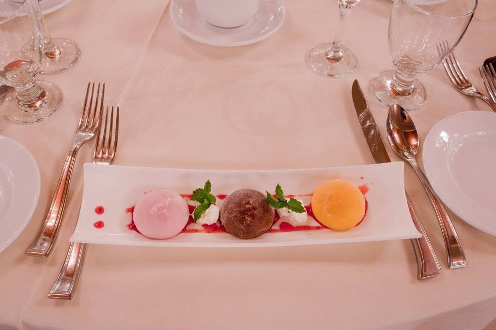 Tavern Off The Green | restaurant | 432 Bantam Rd, Litchfield, CT 06759, USA | 8603616764 OR +1 860-361-6764