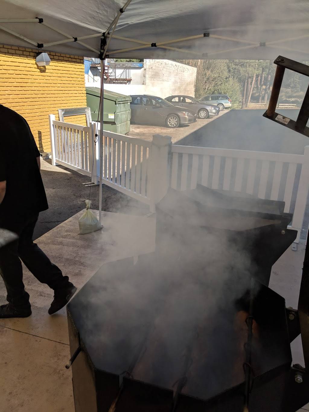 Chicken In A Barrel | restaurant | 2100 Lake Tahoe Blvd, South Lake Tahoe, CA 96150, USA | 5306004480 OR +1 530-600-4480