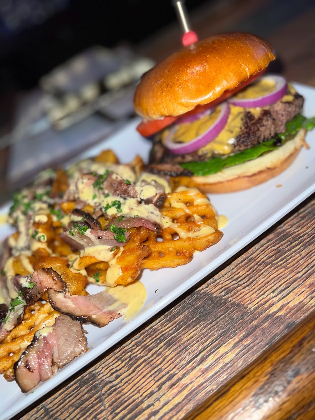 The Whistle Stop Inn | restaurant | 375 Illinois St, Indianapolis, IN 46225, USA | 3176026334 OR +1 317-602-6334