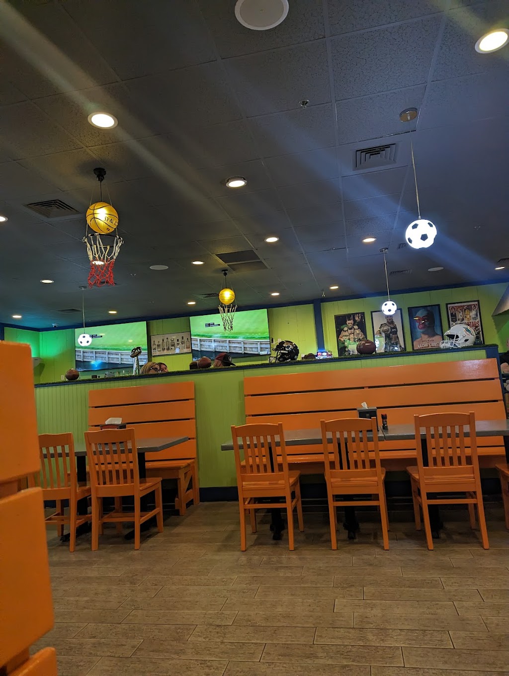Champion’s Mexican Sports Bar | restaurant | 10920 Baymeadows Rd Suite 33, Jacksonville, FL 32256, USA | 9043799266 OR +1 904-379-9266