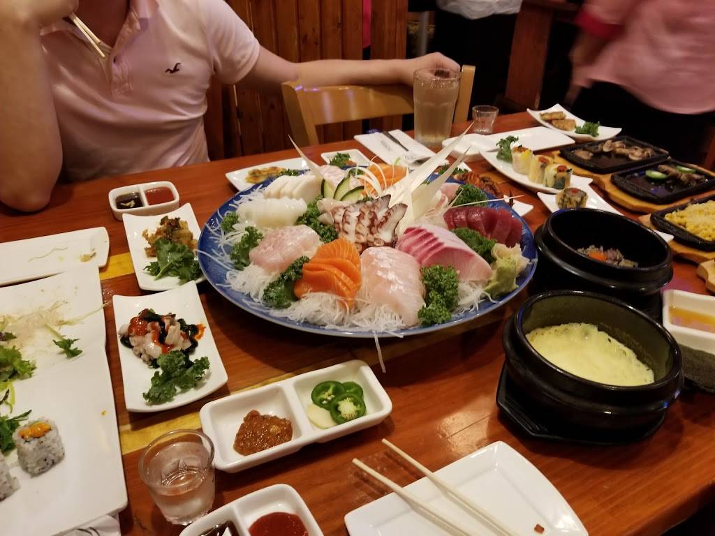 JK Seafood Korean Restaurant | restaurant | 7123 Columbia Pike, Annandale, VA 22003, USA | 7036428549 OR +1 703-642-8549