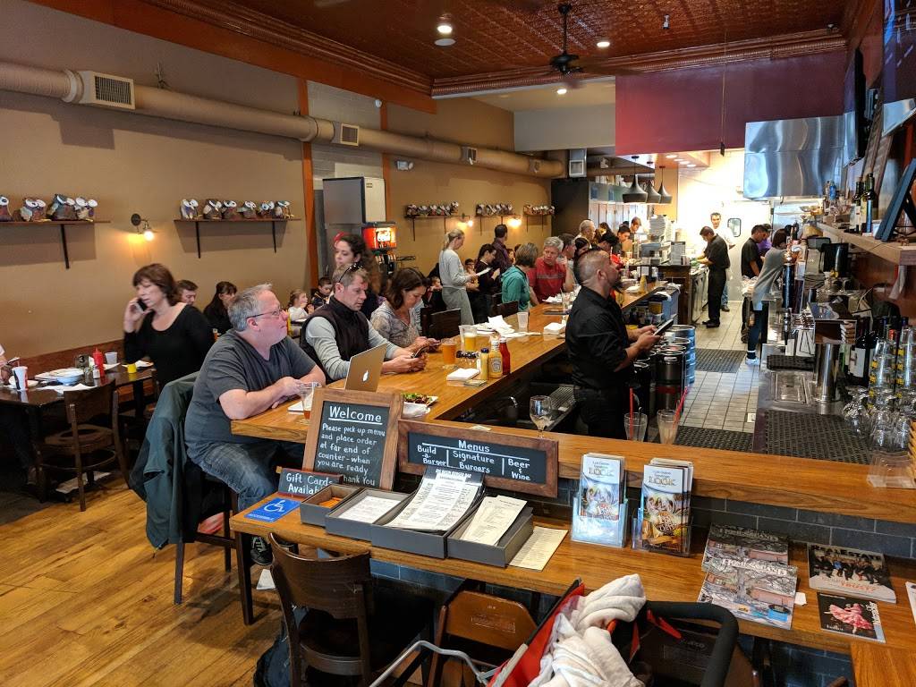 Big Basin Burger Bar | restaurant | 14413 Big Basin Way, Saratoga, CA 95070, USA | 4086472136 OR +1 408-647-2136