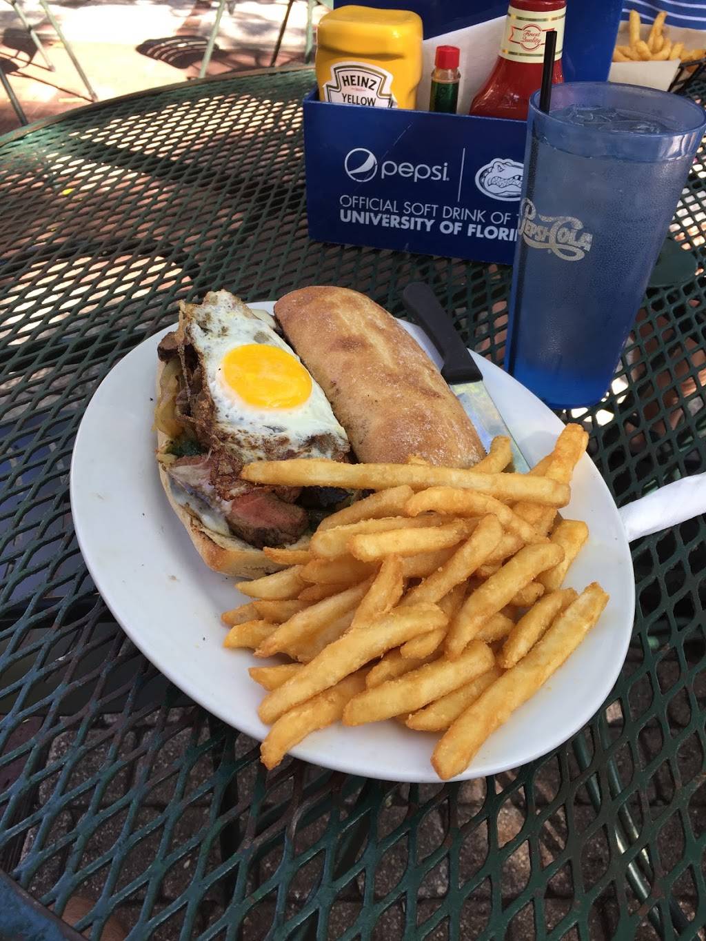 The Swamp Restaurant | restaurant | 1642 W University Ave, Gainesville, FL 32603, USA | 3523779267 OR +1 352-377-9267