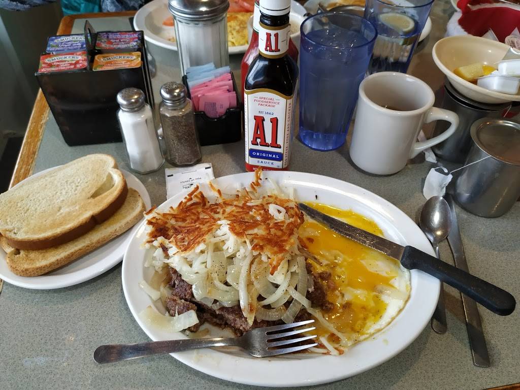 Mayberry Junction | restaurant | 390 N Locust St, Manteno, IL 60950, USA | 8154683811 OR +1 815-468-3811