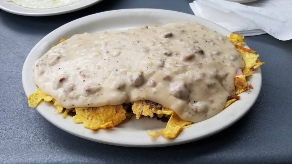 Lady Dis Diner | restaurant | 630 N Kingshighway St, St Charles, MO 63301, USA | 6369164442 OR +1 636-916-4442