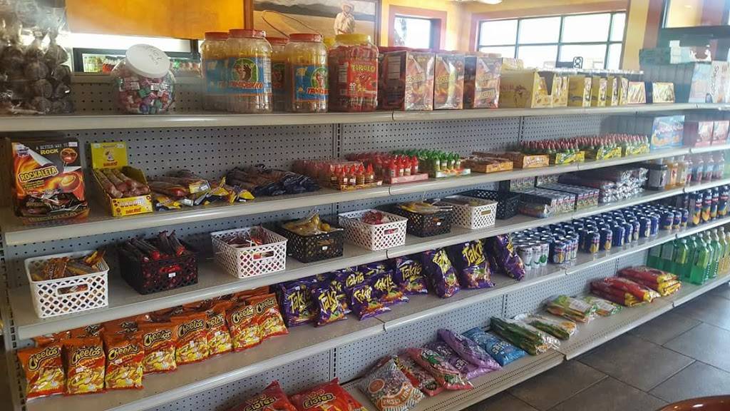 La Paloma Mexican Food, Store, & Treats | restaurant | 27 W Main St, Hartford, MI 49057, USA | 2693083281 OR +1 269-308-3281