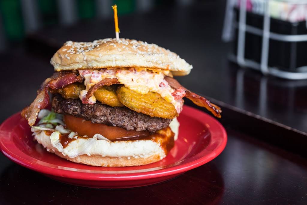 Carytown Burgers & Fries | restaurant | 3449 W Cary St, Richmond, VA 23221, USA | 8043585225 OR +1 804-358-5225