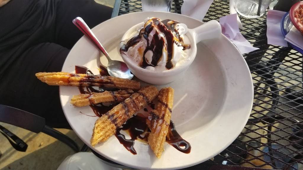 Twisted Taco | restaurant | 3433 Lawrenceville-Suwanee Rd, Suwanee, GA 30024, USA | 6785416675 OR +1 678-541-6675